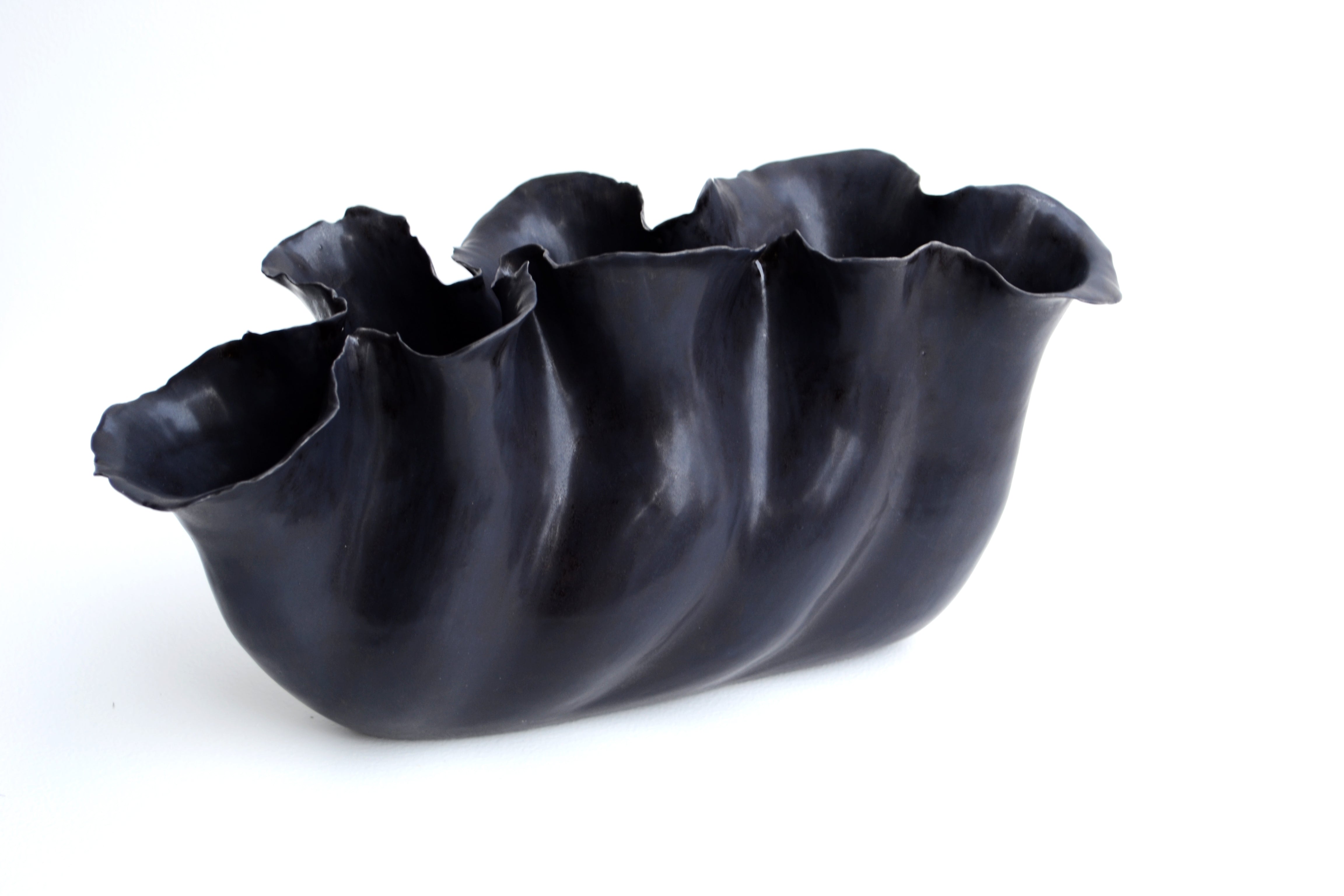 Black Petal Vase