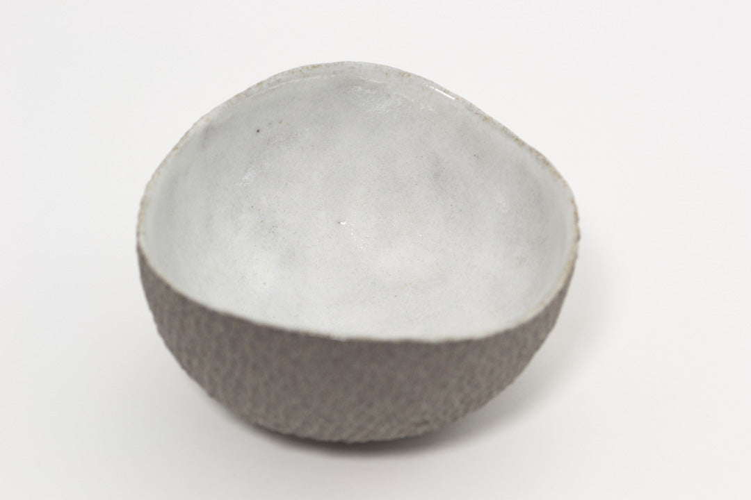 Granite Grey/White Dish | Carved